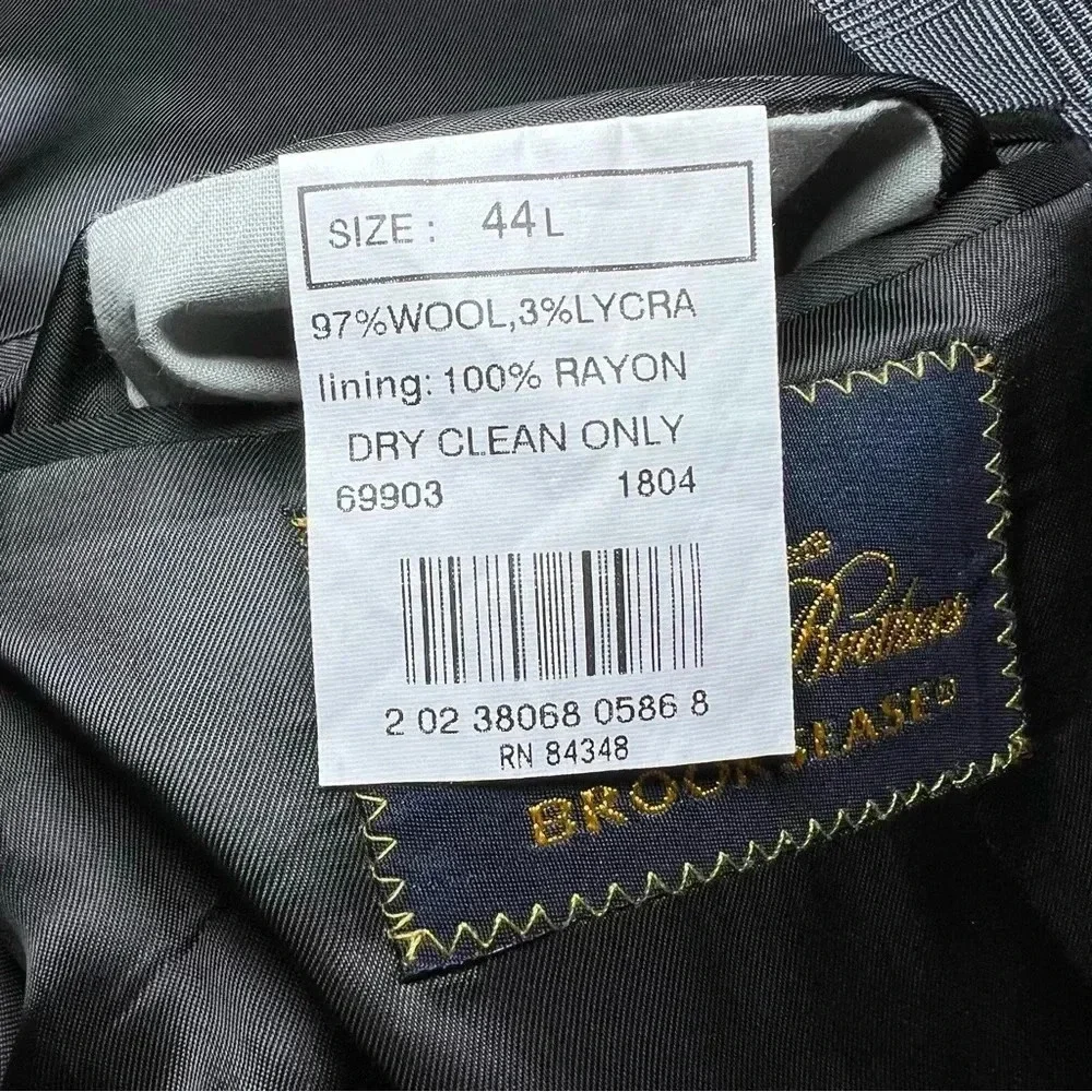 Brooks Brothers Brooksease Blazer / Suit Jacket size 44L Gray Subtle Blue Plaid
